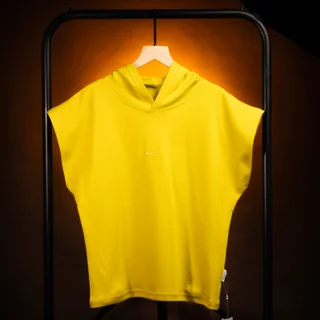 بسته ۴ عددی تیدا ؛ وست کلاه دار NIKE دو‌رو پنبه خردلی